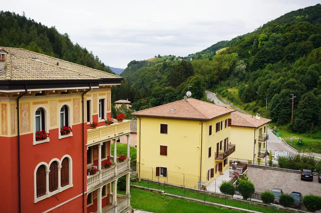 Hotel Baldo Ferrara di Monte Baldo 2*,  Olaszország