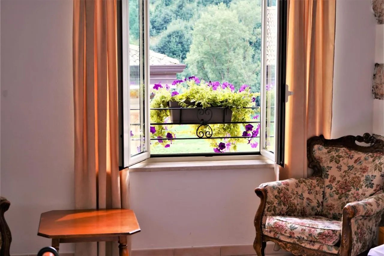 Hotel Baldo Ferrara di Monte Baldo 2*,  Olaszország