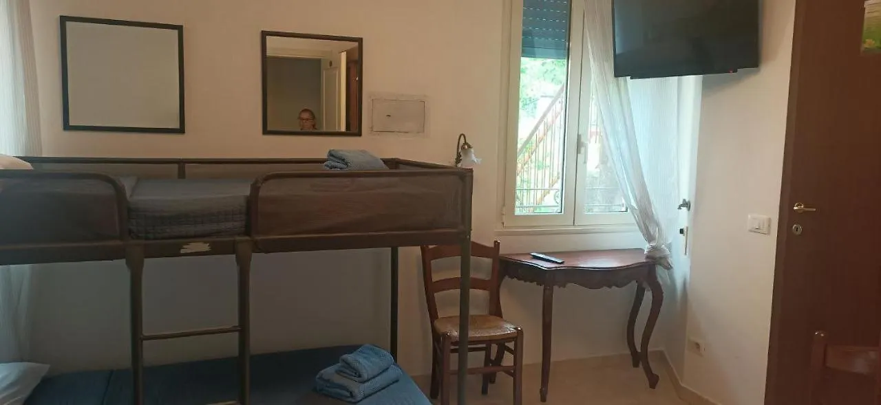 Hotel Baldo Ferrara di Monte Baldo 2*,  Olaszország